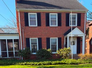 26939 Russell Rd, Bay Village, OH 44140