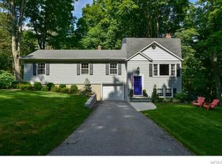 15 Kisco Park Dr, Mount Kisco, NY 10549