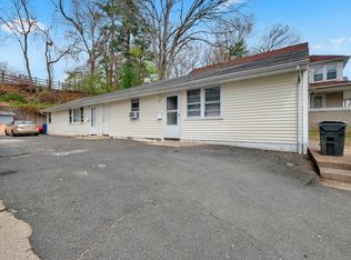 746-748 Alden St, Springfield, MA 01109