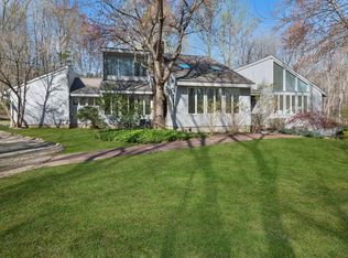 60 Deepwood Rd, Easton, CT 06612