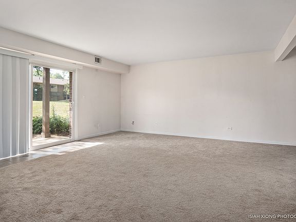 2nd image of 4428 Beau Monde Dr APT 105
