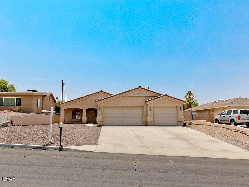 1st image of 3746 Clearwater Dr