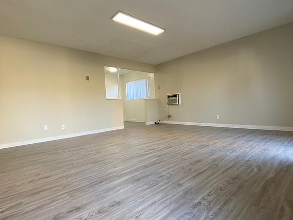 5th image of 1406 S Del Mar Ave