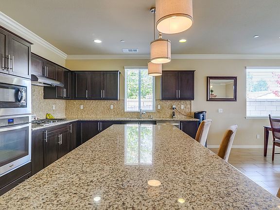 2nd image of 30766 Oak Knoll Dr