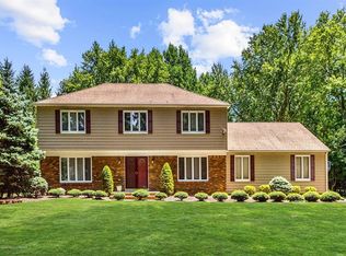 11 Old Farm Rd, Holmdel, NJ 07733