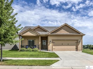 13912 Hanover St, Omaha, NE 68142