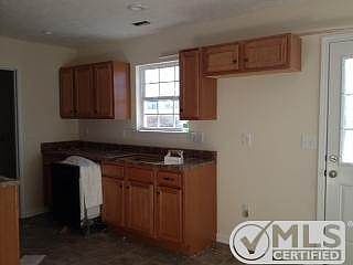 5th image of 1306 Bairdscorner Dr