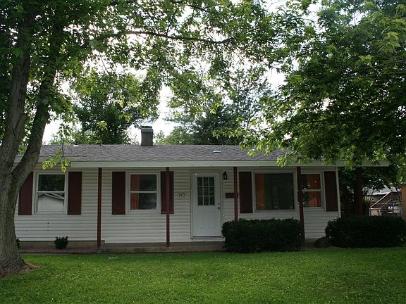 2nd image of 905 Southlea Dr