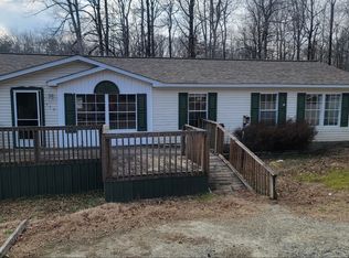 115 Sunrise Cv, Clarkesville, GA 30523