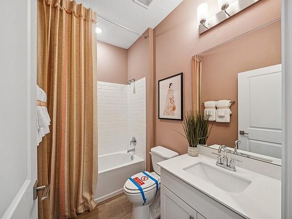 7th image of this home