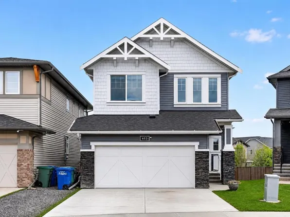 652 W Reynolds Cres SW, Airdrie, AB T4B 5G1