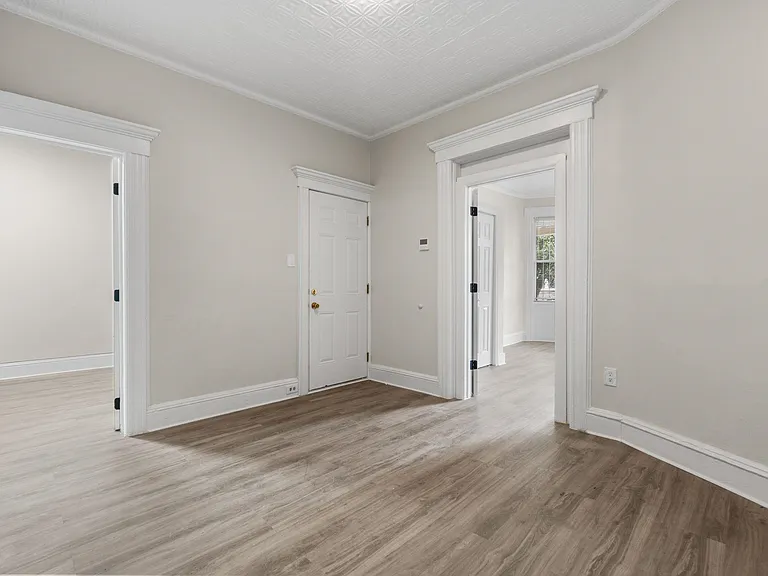 292 Claremont Ave #1 — Photo 5