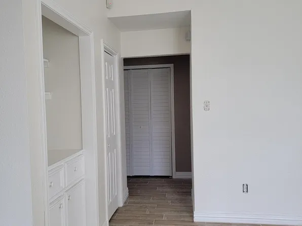 7832 Green Lawn Dr, Houston, TX 77088