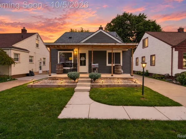 14924 Euclid Ave, Allen Park, MI 48101