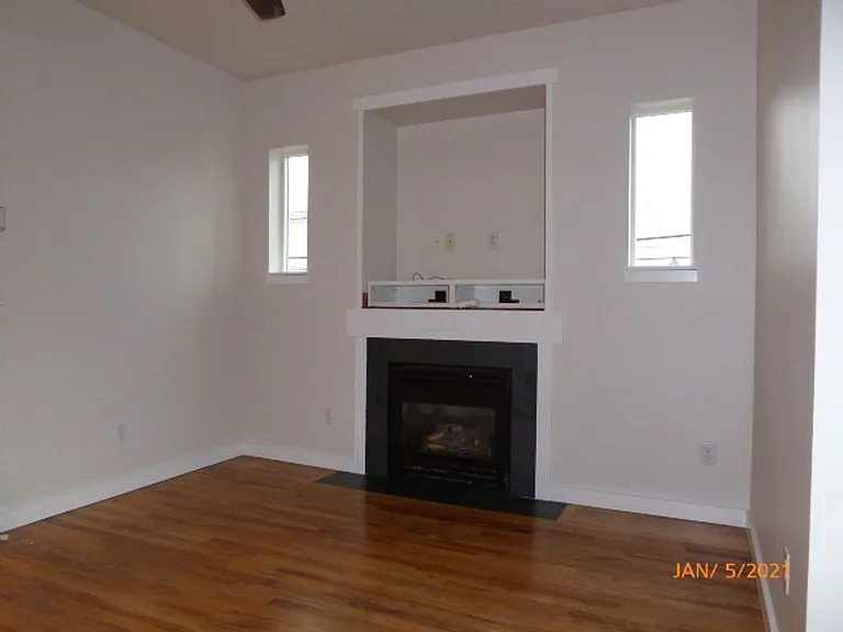 6415 9th Ave NE #D — Photo 13
