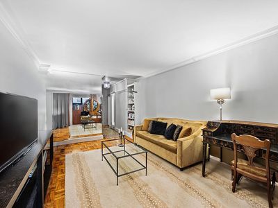 301 E 62nd St APT 4J, New York, NY, 10065