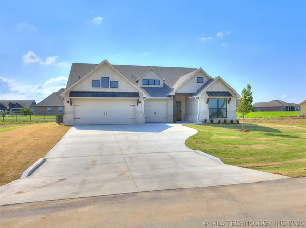 13310 N 60th East Pl, Collinsville, OK 74021