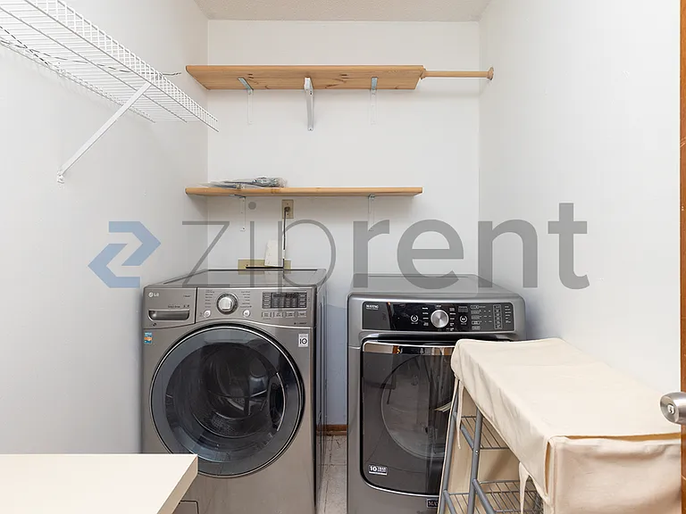 1272 Blueberry Ct — Photo 16