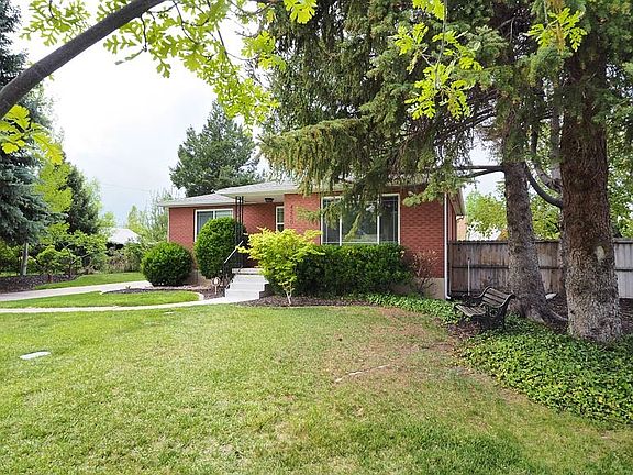 2nd image of 4250 S Jeannine Dr