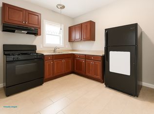 120 Plain St APT 2, Fall River, MA 02723