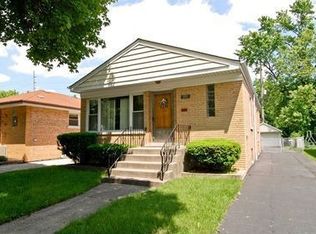 4039 Fern Ave, Lyons, IL 60534