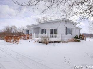 13706 Ritchie Ave NE, Cedar Springs, MI 49319