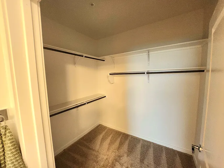 Decker Ln — Photo 10