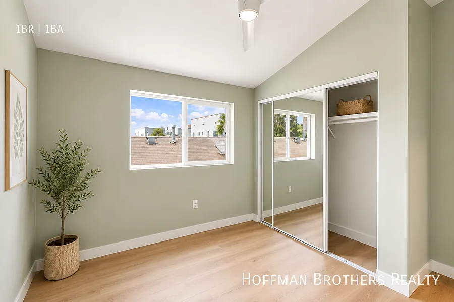 3018 9th Ave Los Angeles, CA 90018 — Photo 4