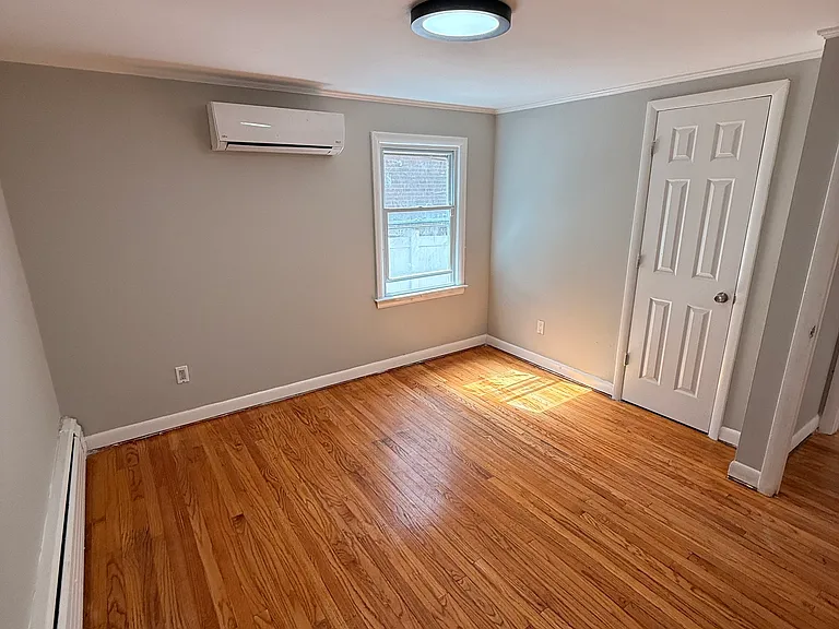 37 Caya Ave — Photo 12