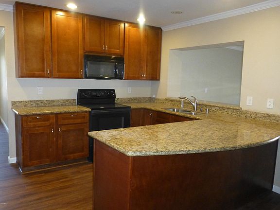 2nd image of 4951 W Joyce Cir