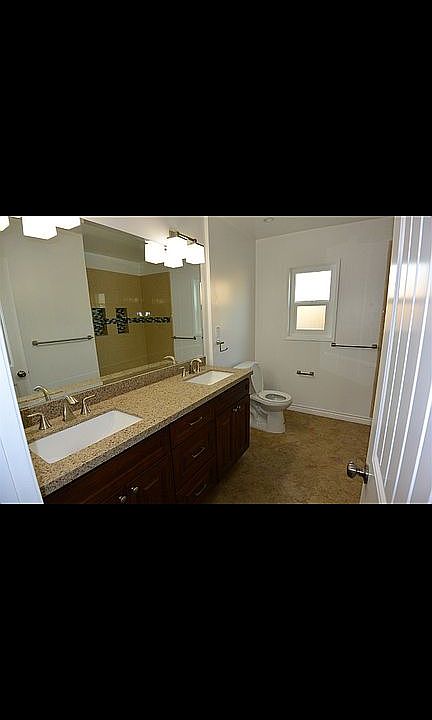 1st image of 5091 Leo St