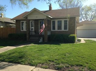 356 S Salt Pond Ave, Marshall, MO 65340
