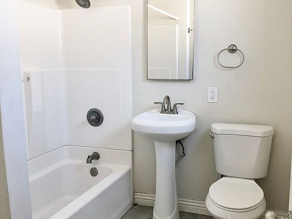 5th image of 626 N Anna Dr APT 06