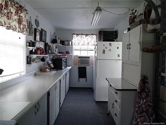 5th image of 2393 Saint Anthony Ln