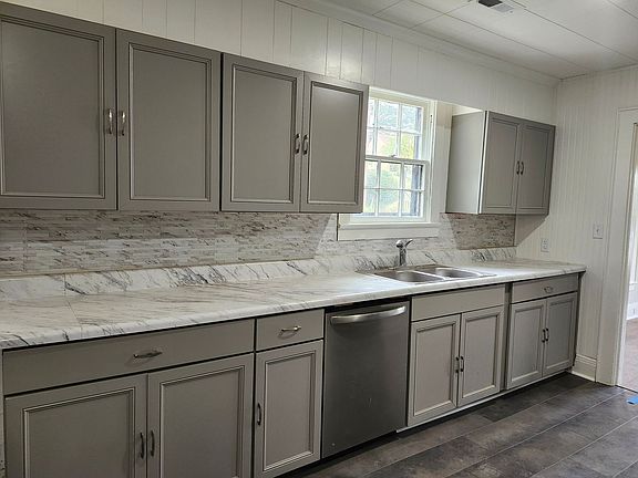 2nd image of 3806 Wiley Ave