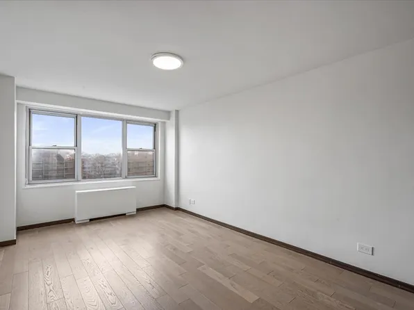 85-15 Main Street image 23 of 26