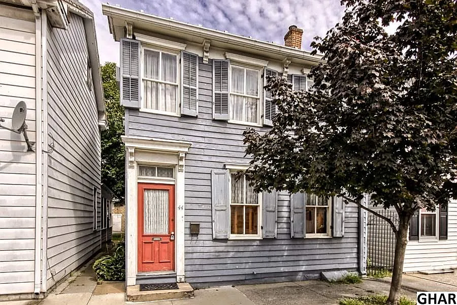 44 W Simpson St photo 1