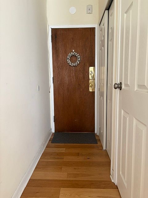 1st image of 2005 Walnut St APT 3F