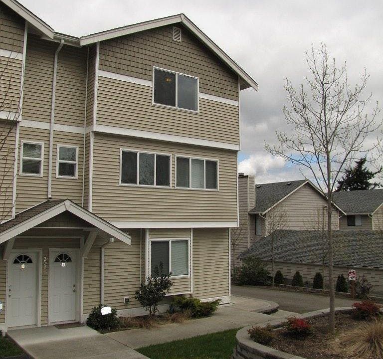 1st image of 2501 Melvin Ave APT B
