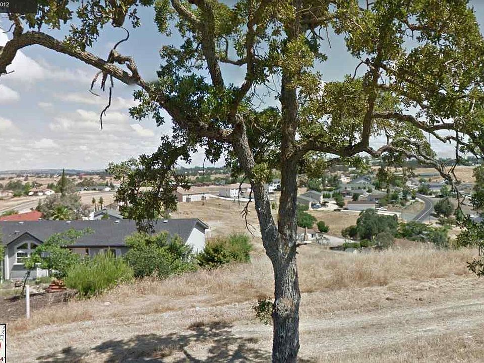 2nd image of 4135 Quail Hill Ct