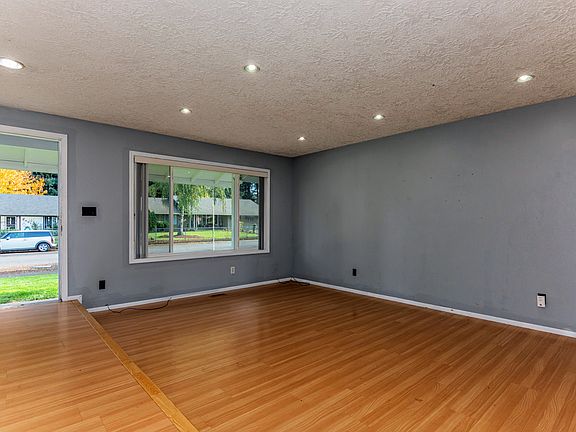 5th image of 5420 NE 64th Ave