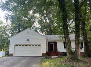 11609 Silverleaf Ln, Fredericksburg, VA 22407