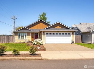 101 Holloway Dr, Chehalis, WA 98532