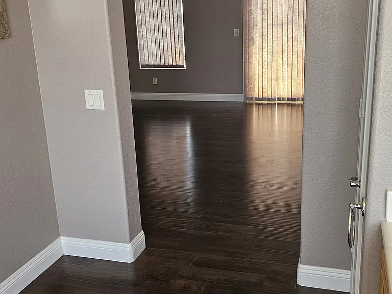 11077 Village Crest Ln — Photo 23