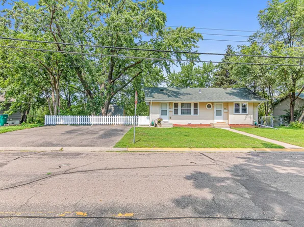 635 51st Ave NE #635, Minneapolis, MN 55421