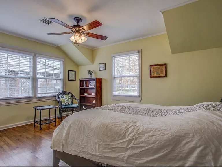 2409 S Gary Pl — Photo 5