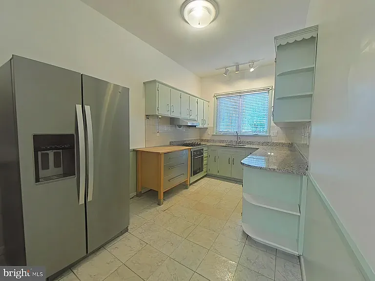 1920 Lombard St #1 — Photo 14