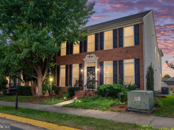 16316 Admeasure Cir, Woodbridge, VA 22191