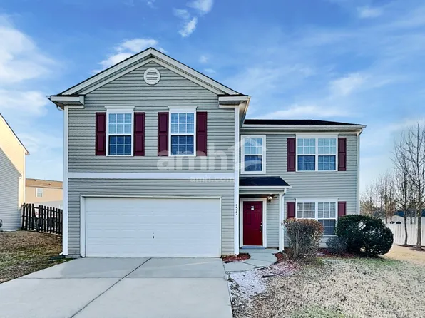 9512 Birchcroft Ln, Charlotte, NC 28269