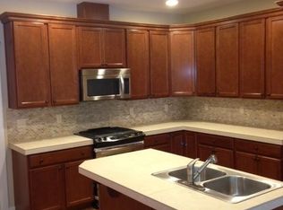 14031 Caufield Dr, Oregon City, OR 97045